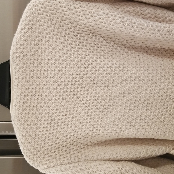 💕MOTHER💕 The Puffer Robe Sweater Jacket Textured Knit Sherpa Warm Bodies NWOT - Picture 14 of 16